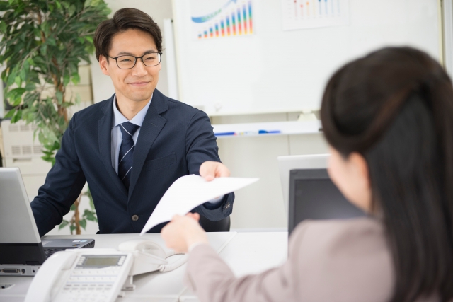 仕事で充実感を味わうために やらされ感 とどう付き合えばいい カウンセリングサービス心理学講座